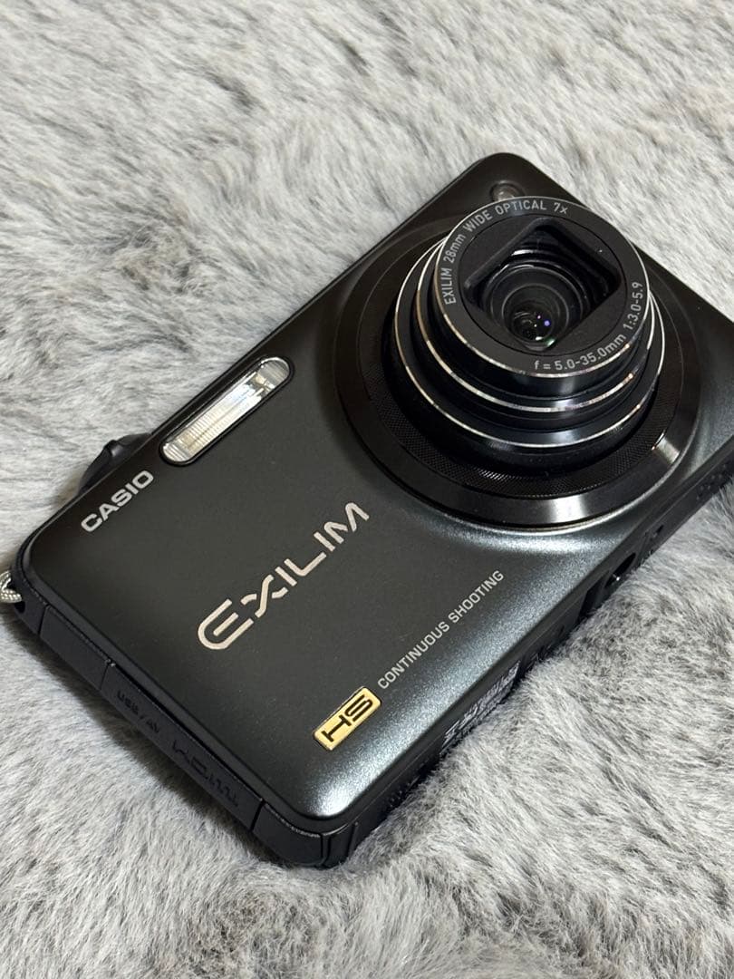 CASIO EXILIM EX-ZR10 ブラック デジカメ