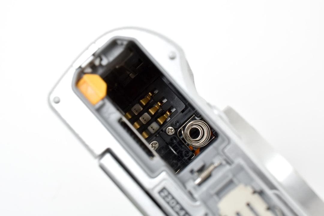 Nikon 1 J5 シルバー デジタルカメラ ミラーレス 一眼