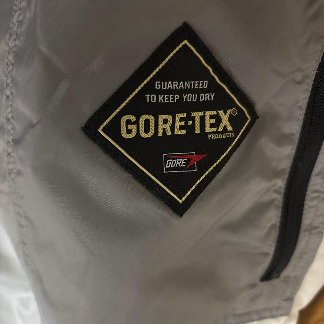 ダイワ ゴアテックス レインスーツ DR-1504 ホワイト ブラックXLサイズ