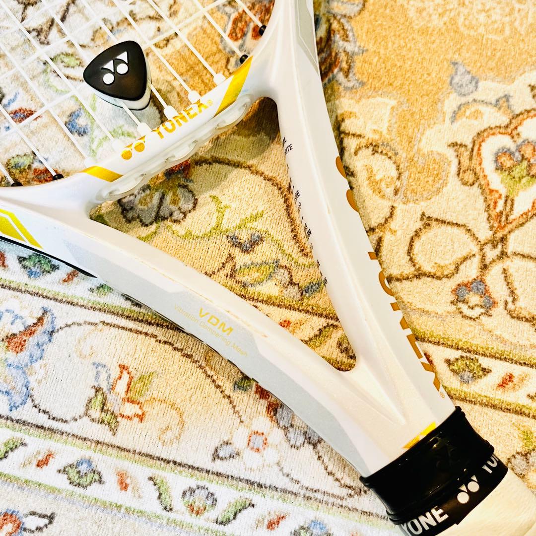 【美品・希少】 YONEX EZONE 100 NO LIMITED 大坂なおみ