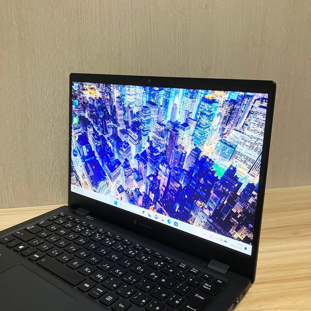 第11世代！極美品！dynabook G83 Windows11 メモリ16GB