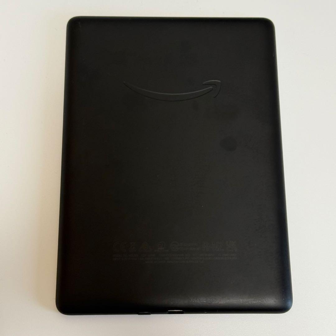 Kindle Paperwhite（第11世代・広告なし・8GB・6.8インチ）