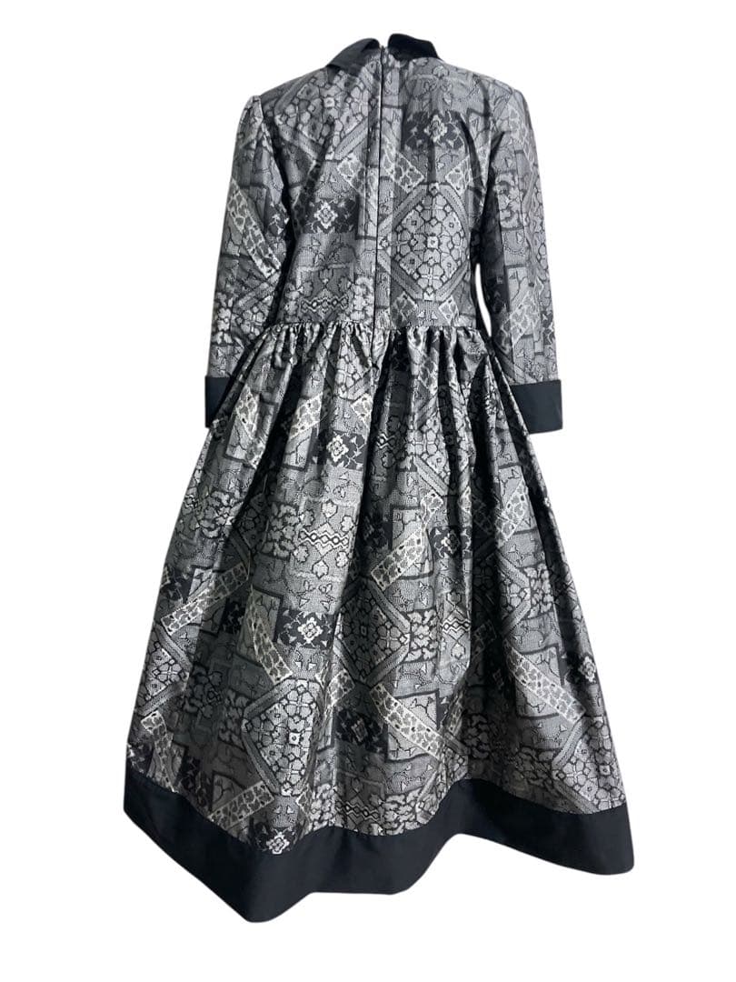 L a l a　18番ワンピース