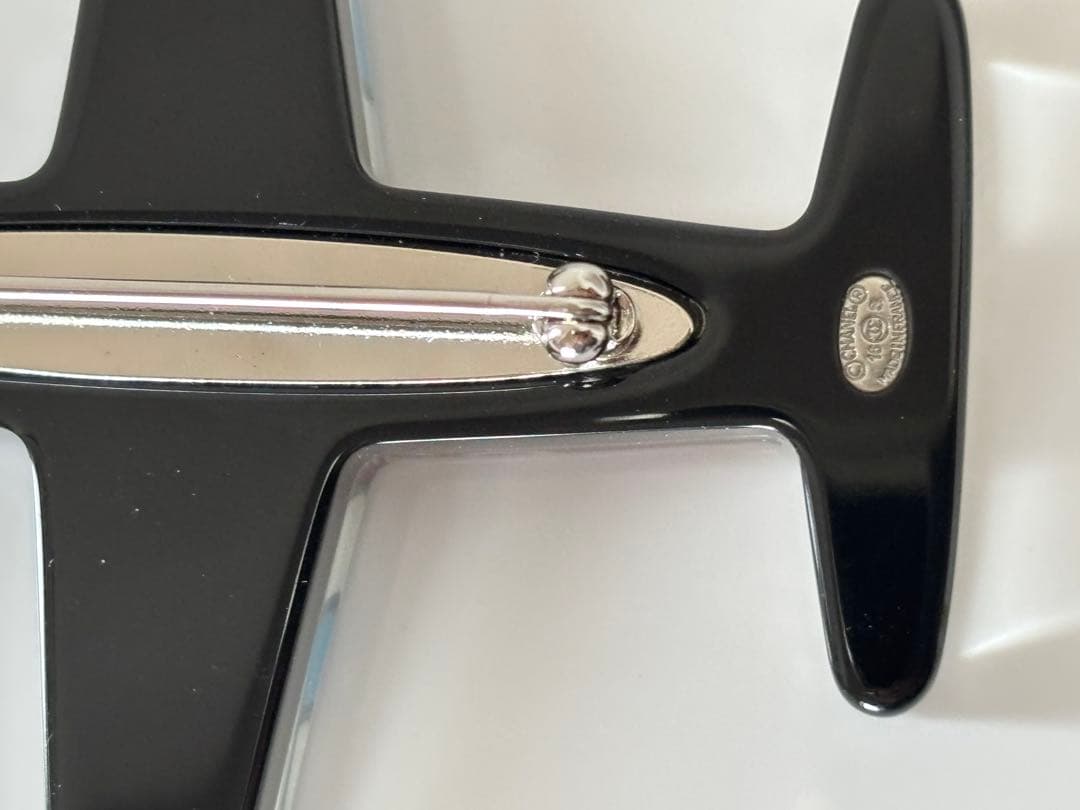 CHANEL シャネル エアライン レジンブローチ　1回着用【極美品】