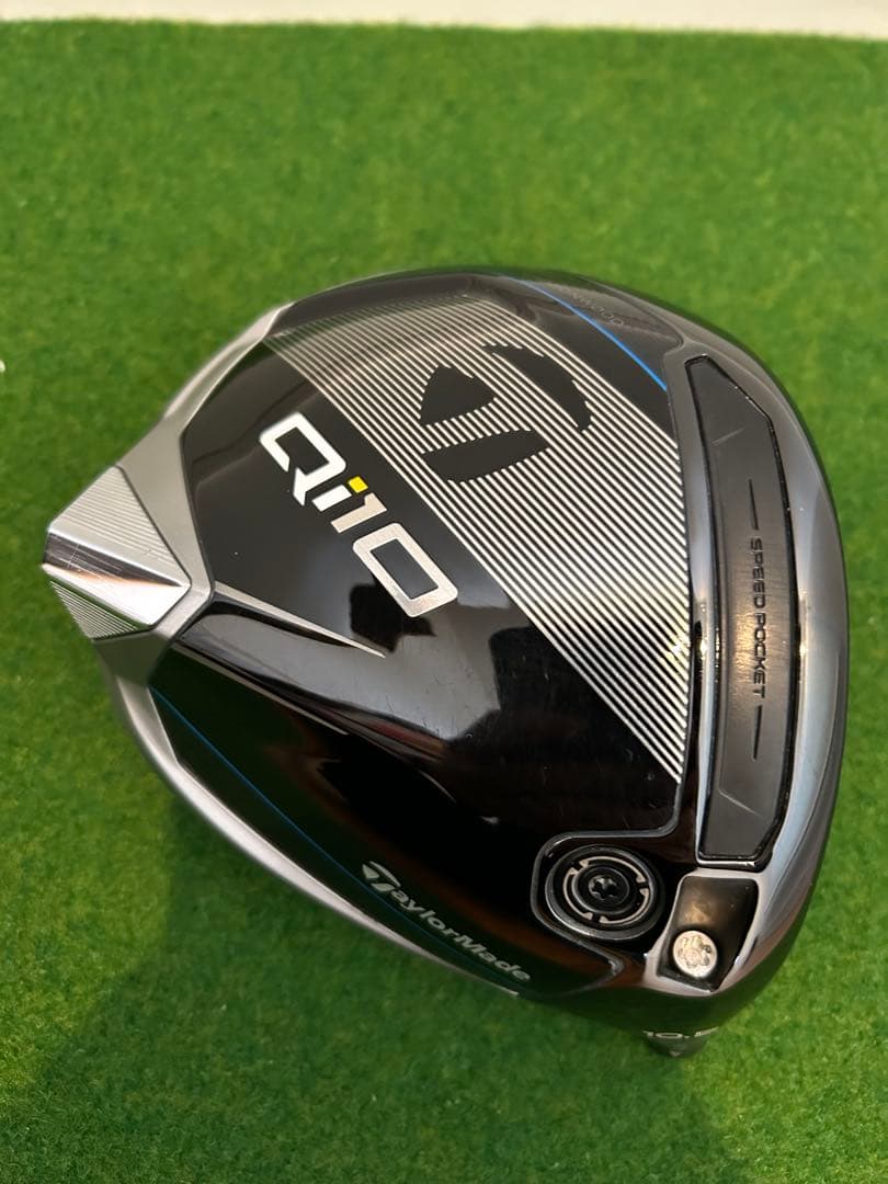 TaylorMade Qi10ドライバーヘッドのみ10.5度 ヘッドカバー付き