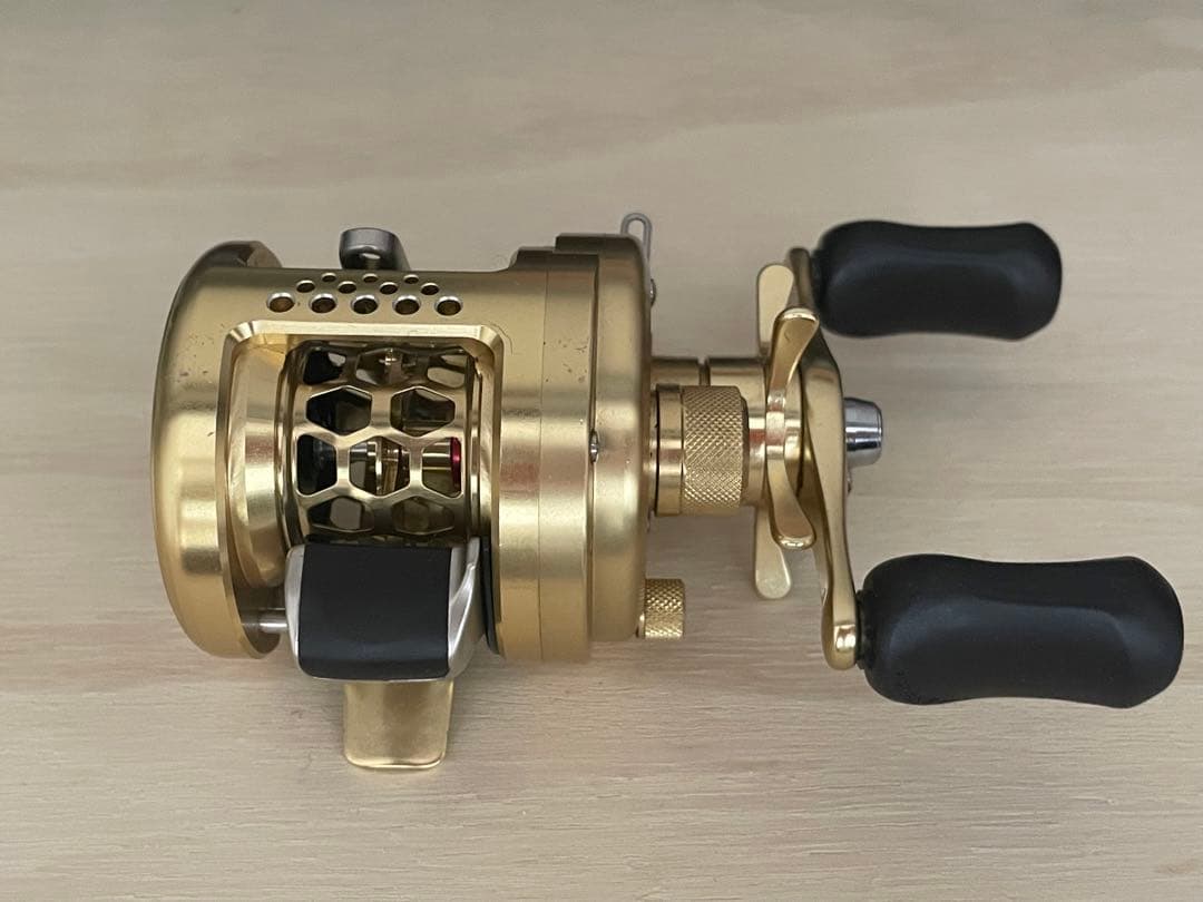 カルカッタコンクエスト50 美品　付属品有り　青嵐スプール付