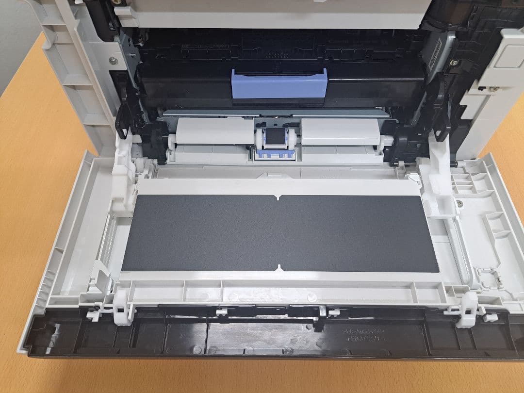新品同様 印刷434枚 動作確認 トナー付 A4カラー LBP661C