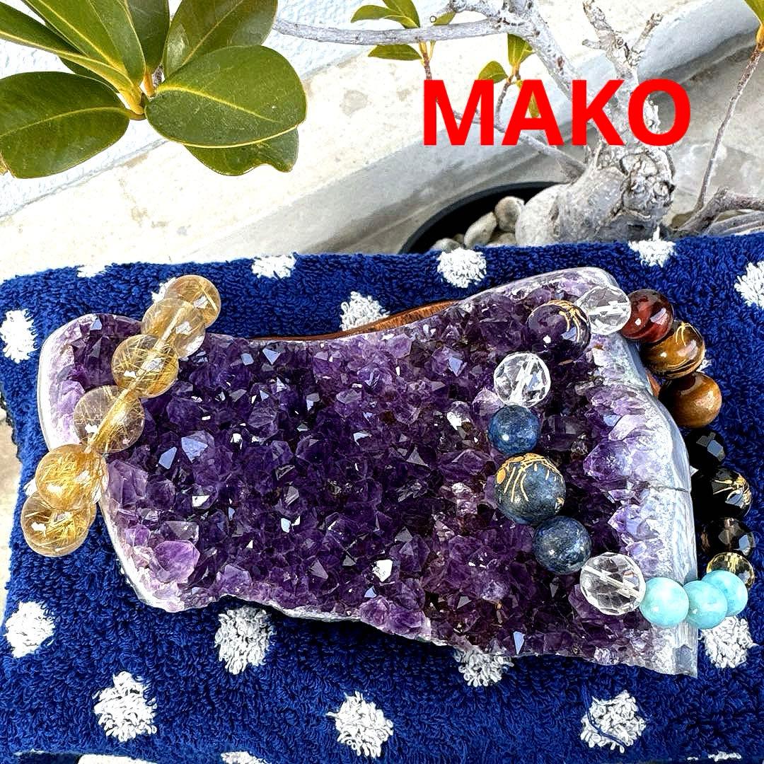 M1863☆アメジストクラスター888g☆ブラジル産☆天然石☆N51207-A