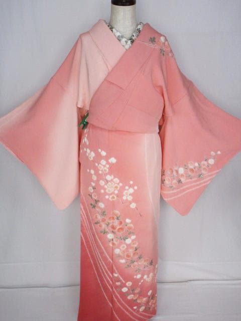 未着用に近い！美品＊滝泰謹製＊絞り＊菊＆桜＊総柄＊訪問着＊１６０ｃｍ＊裄６９