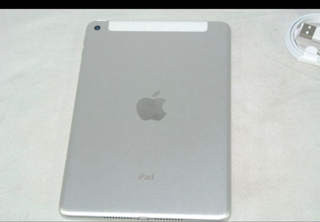 【カバー付き！！】アップル iPad mini 4 Wi-Fi+Cellular