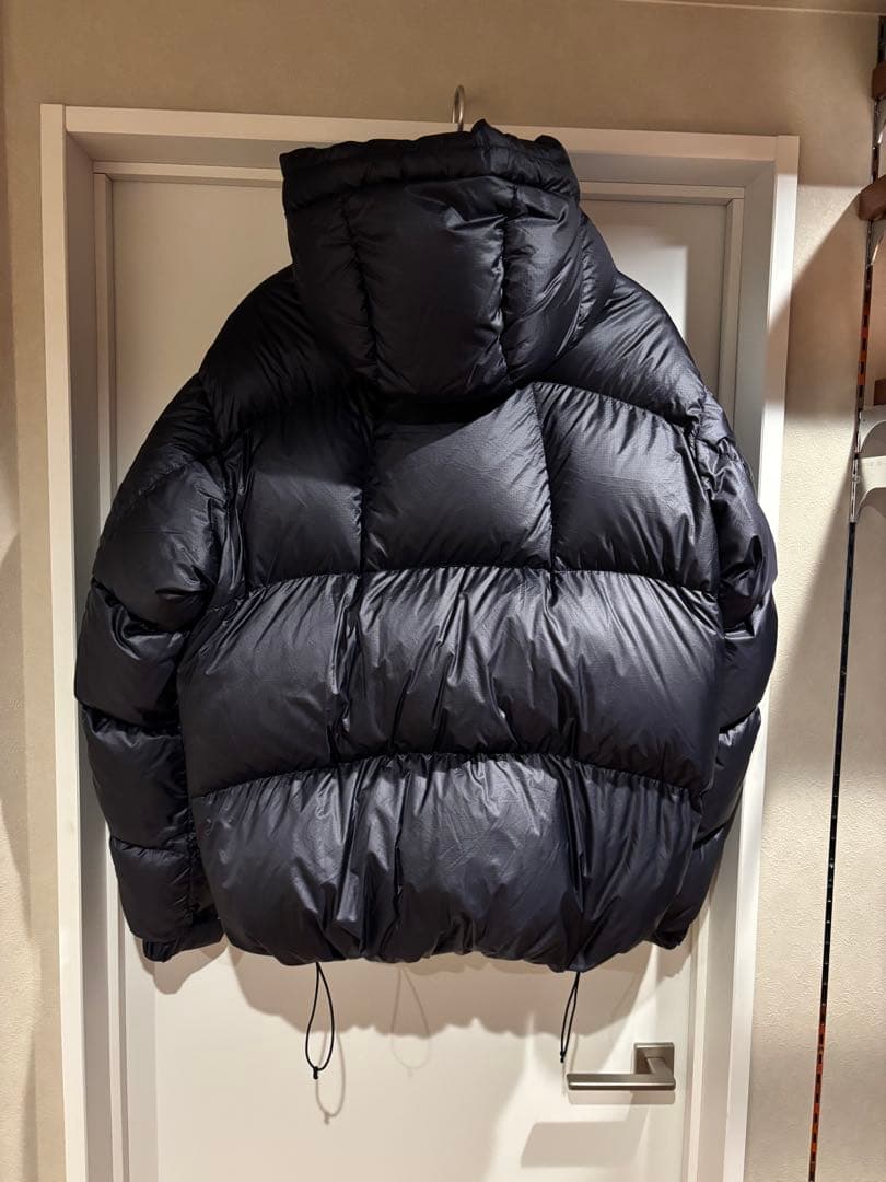 美品　パーテックスカンタムダウンパーカ　サイズ５　 ゴールドウィン　黒　25AW