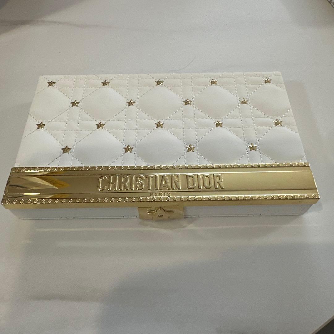 2025年♡CHRISTIAN DIOR アイシャドウパレット