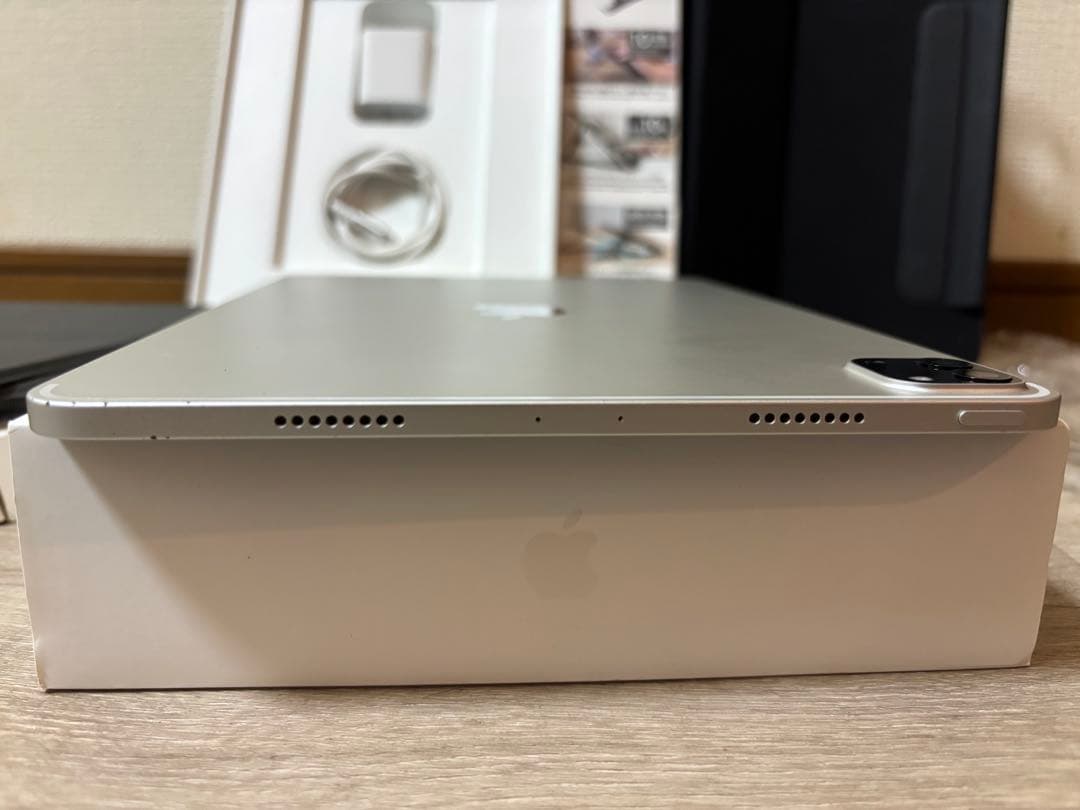 【極美品】Apple ipad pro 11インチ 第4世代 128GB M2