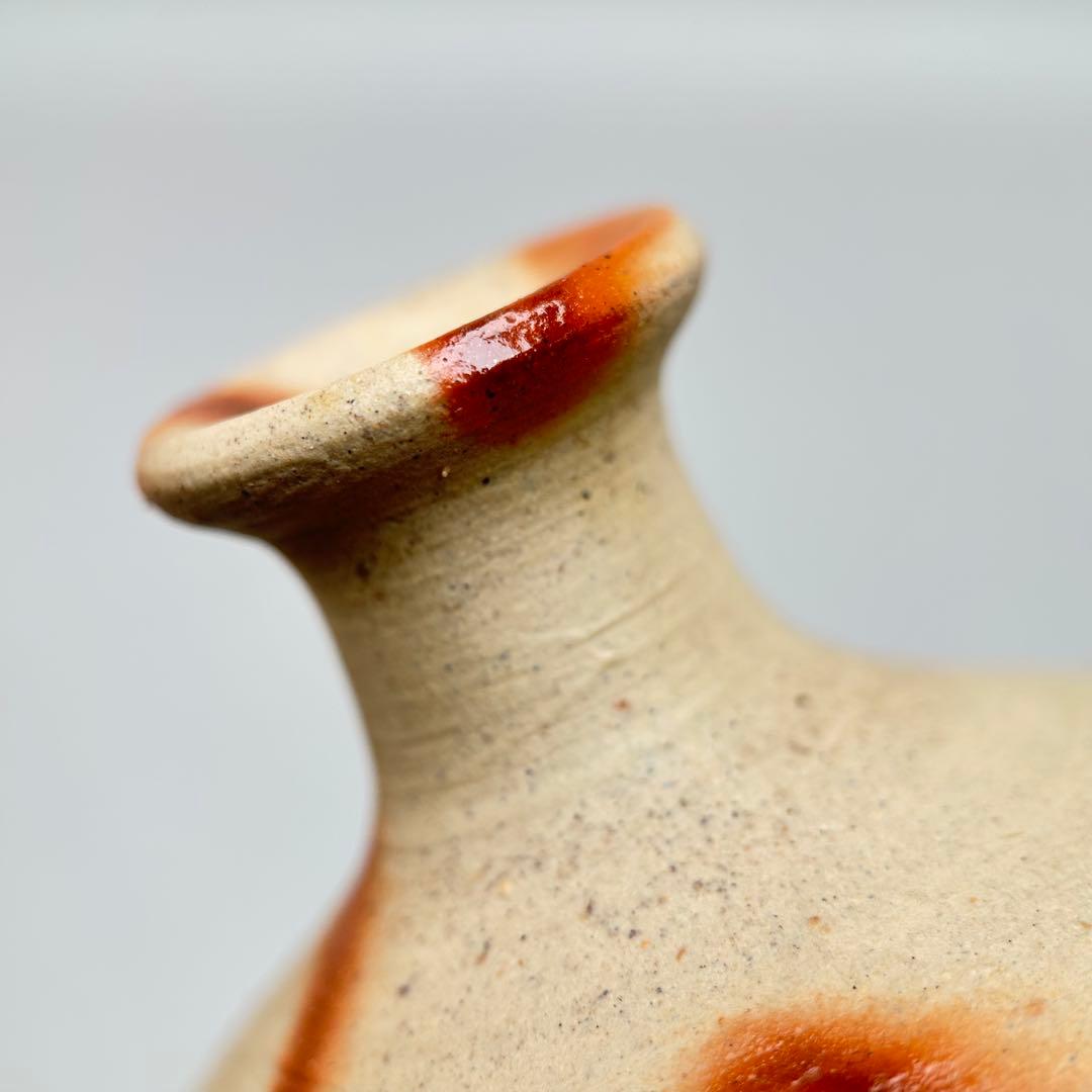 人間国宝・山本陶秀先生　備前焼緋襷徳利　四方桟共箱A