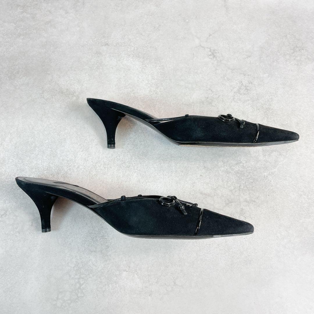 靴 Vintage Chanel Black suede bow mules