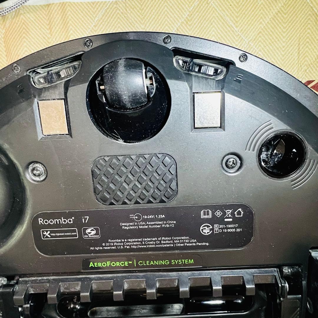 iRobot ルンバ i7 ロボット掃除機【消耗品・付属品セット】