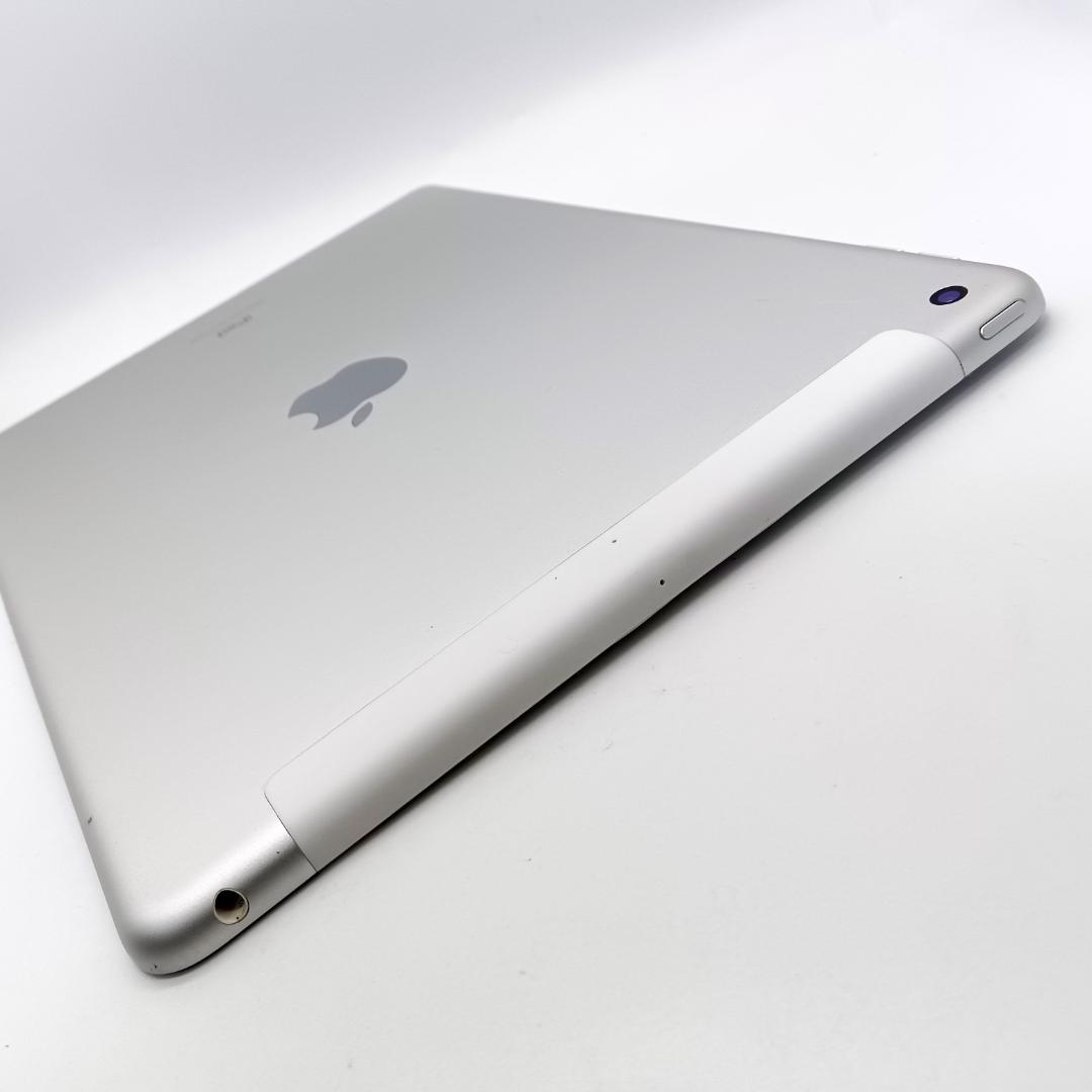 美品 2週間しか使っていません10.2インチ iPad 本体 充電器ケース付き