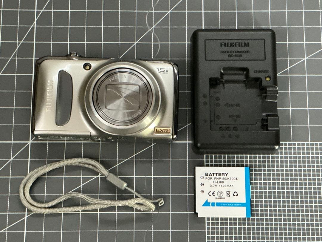 デジタルカメラ Fujifilm FinePix F300exr