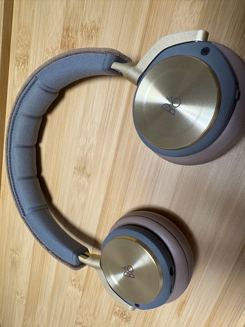ヘッドホン B&O BEOPLAY H8 NATURAL