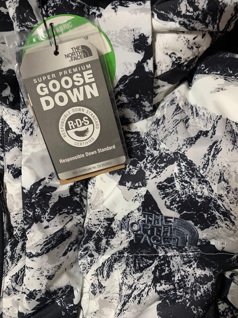 韓国限定　ノベルティチャレンジエアーダウンジャケット