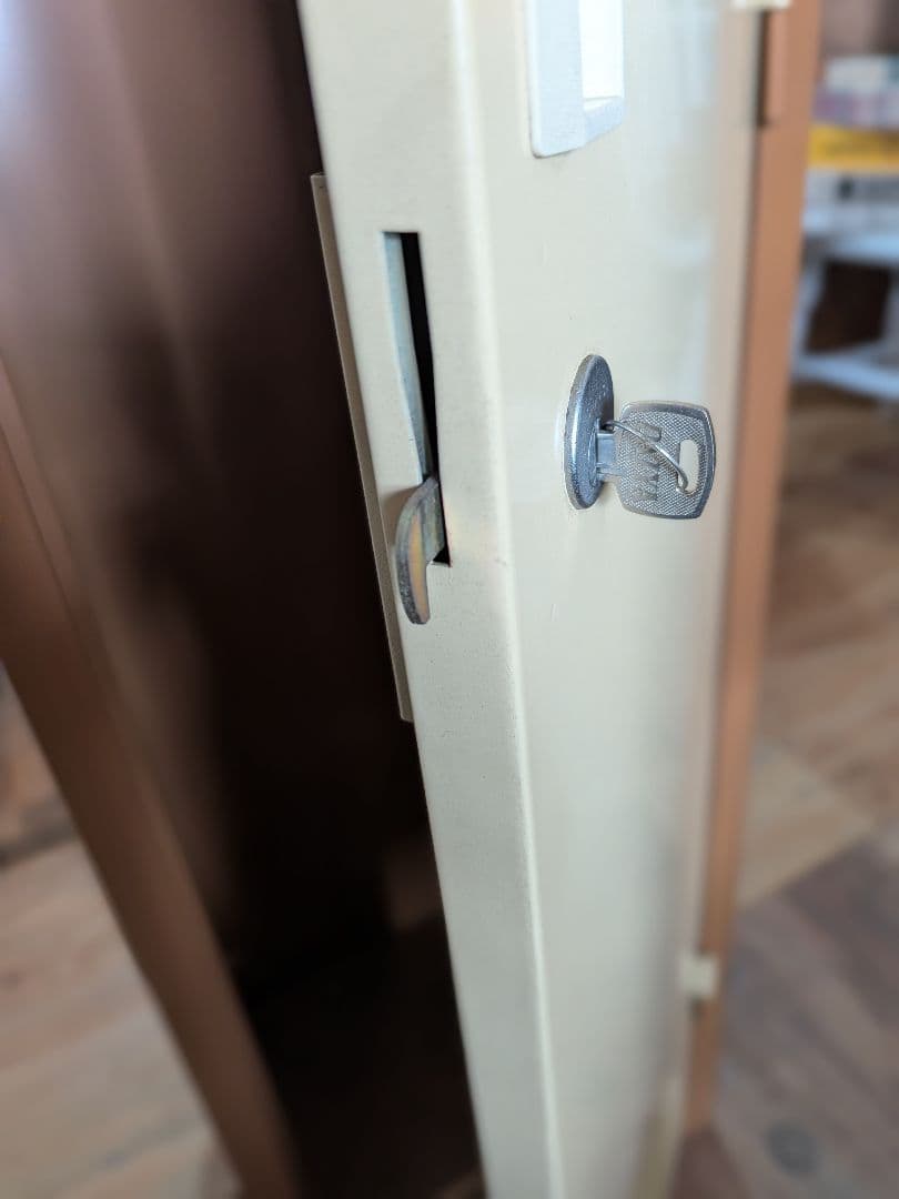 レトロカラー　スチールロッカー