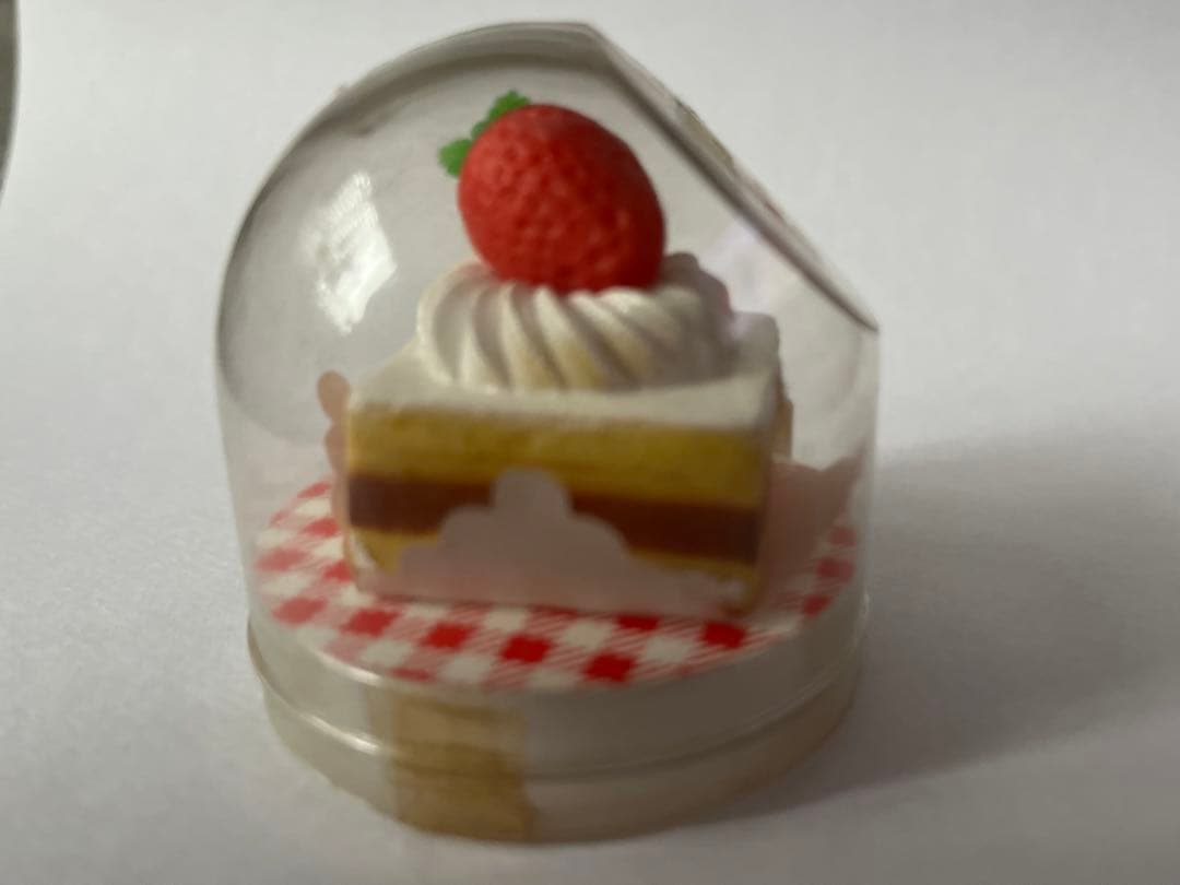 昭和レトロ ケーキ消しゴム レア 四角ショート　ファンシー