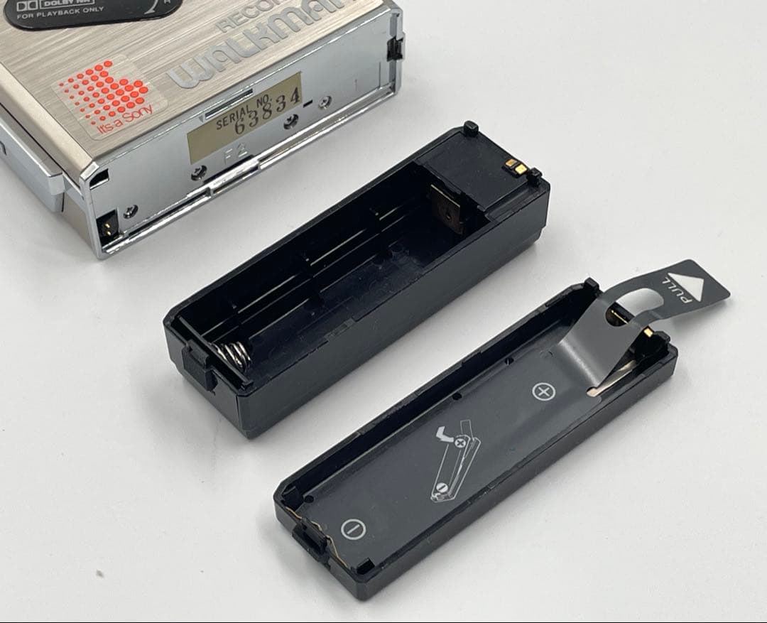 ジャンク　SONY WM-F202 Walkman ポータブルカセットレコーダー