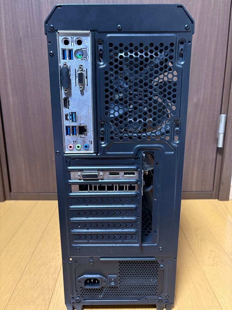 ゲーミングPC i7-8700、GTX 1660SUPER、メモリ32GB