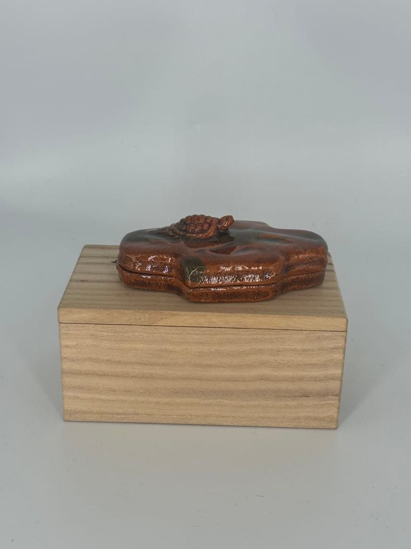 大樋焼　松雲釜　泉喜仙　亀の泄香合　共箱作品　茶道具