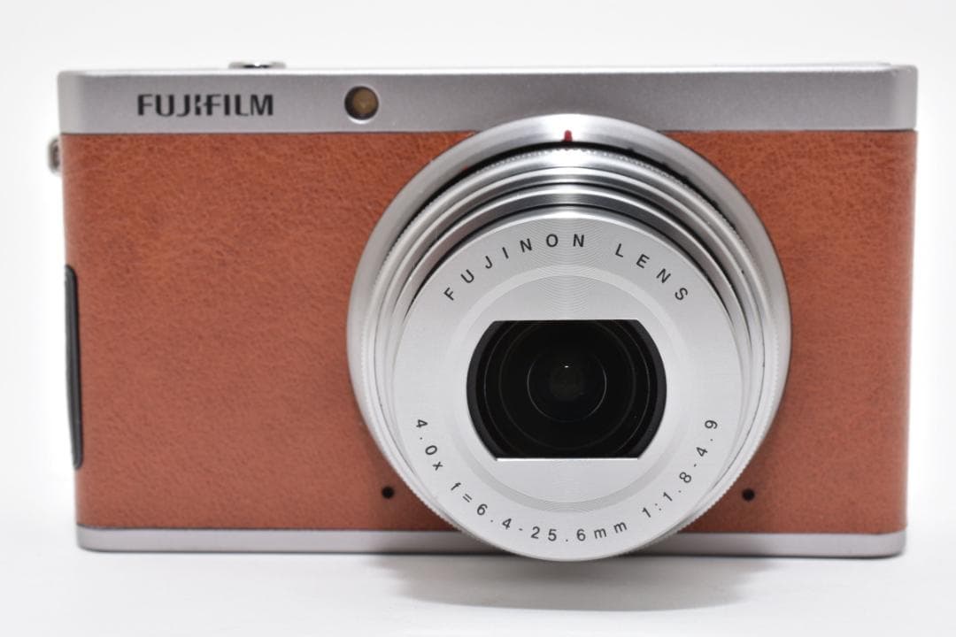 美品 フジフィルム　FUJIFILM XF1 1513