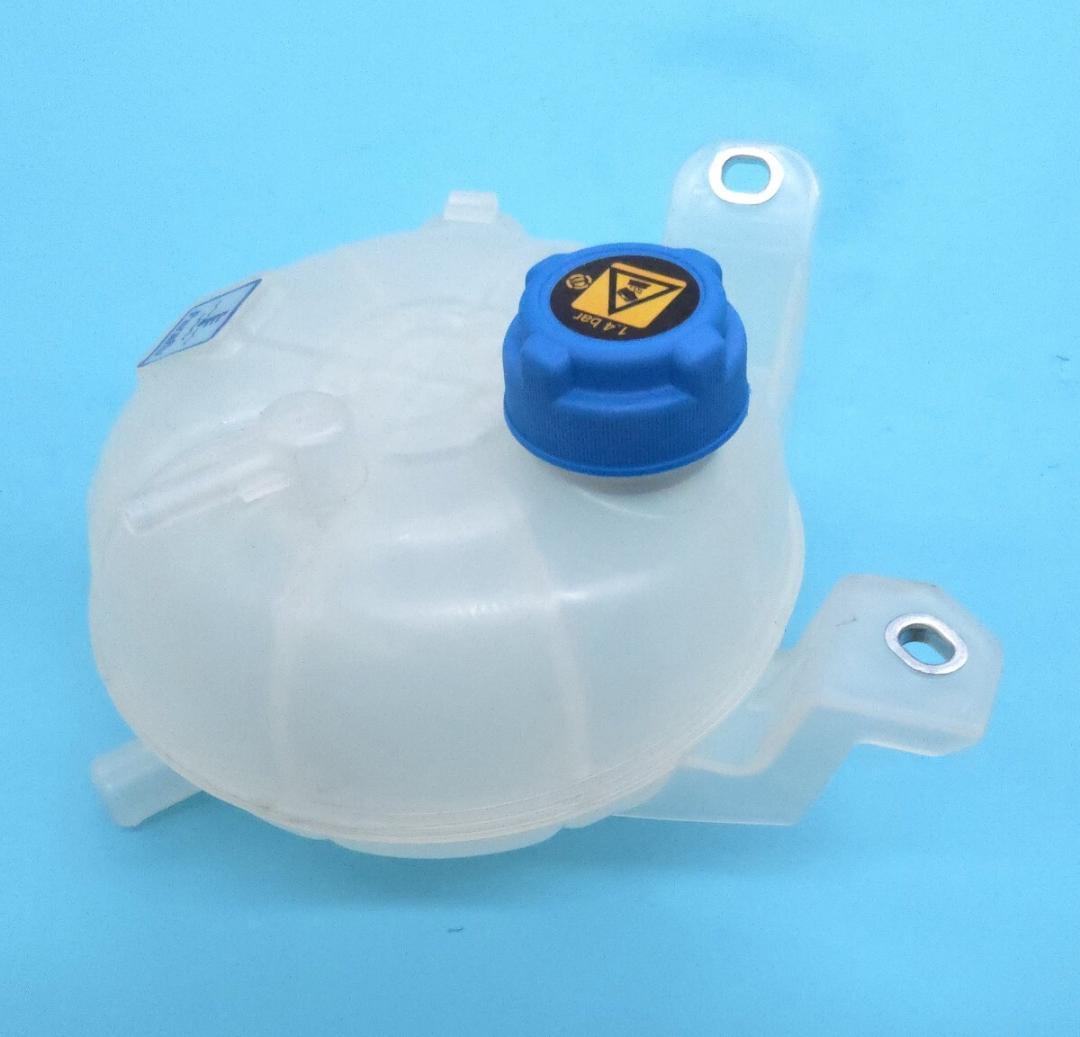 キャップ付 アルファロメオ ジュリエッタ 940 LLC エキスパンションタンク