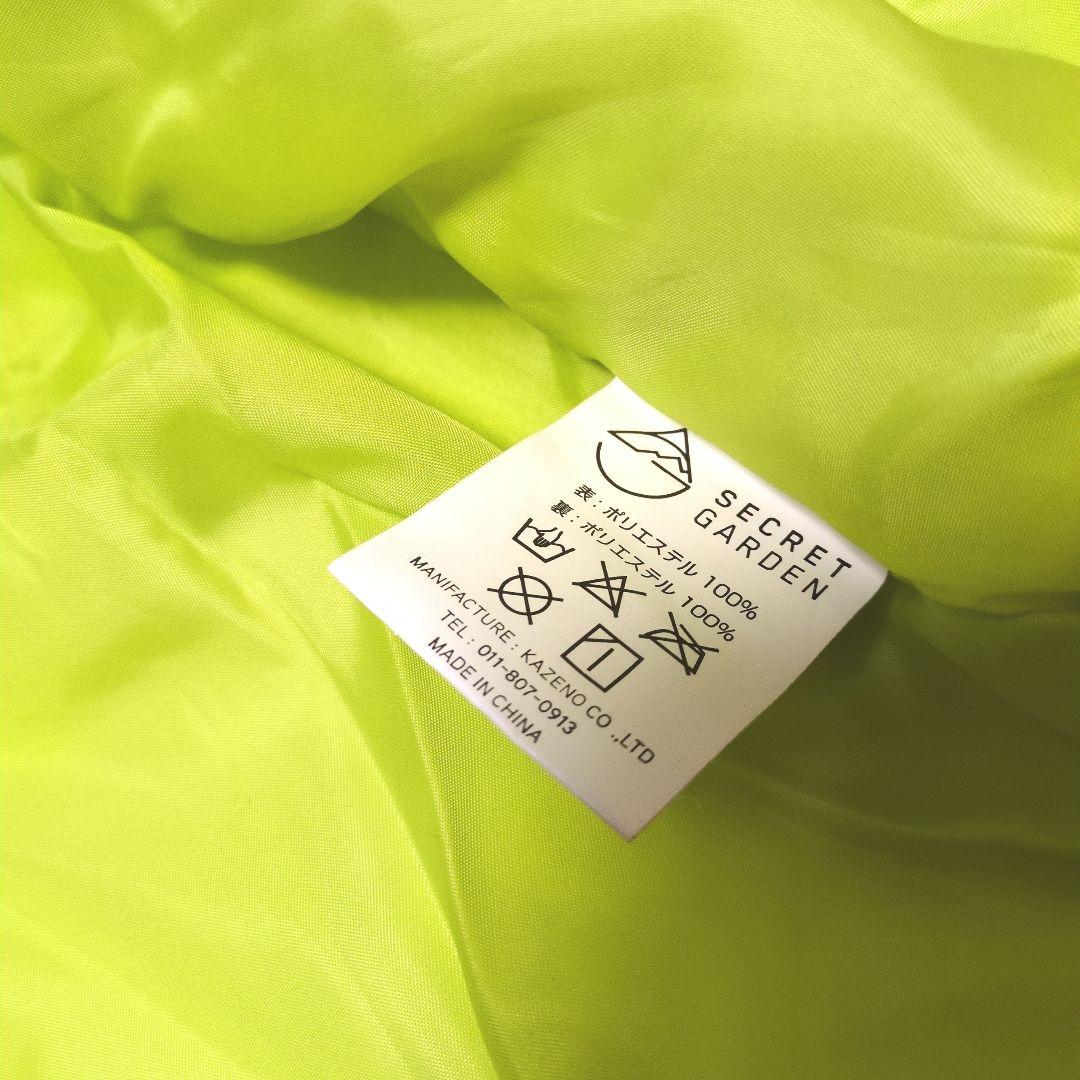 子ども用　スキー．スノーボードウェア 　ピンクとマルチカラー