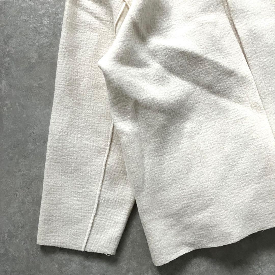 美品 ガリャルダガランテ ブークレーショートコート ウール アイボリー