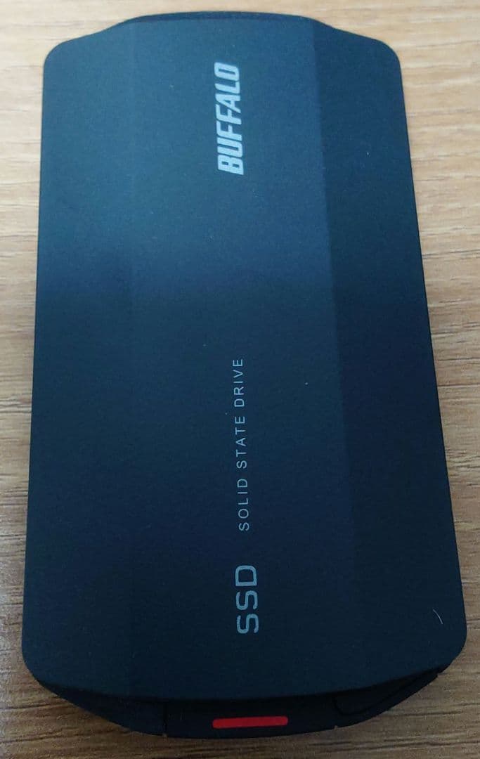 【kazu】 BUFFALO 外付けSSD (4TB) (USB3.2)