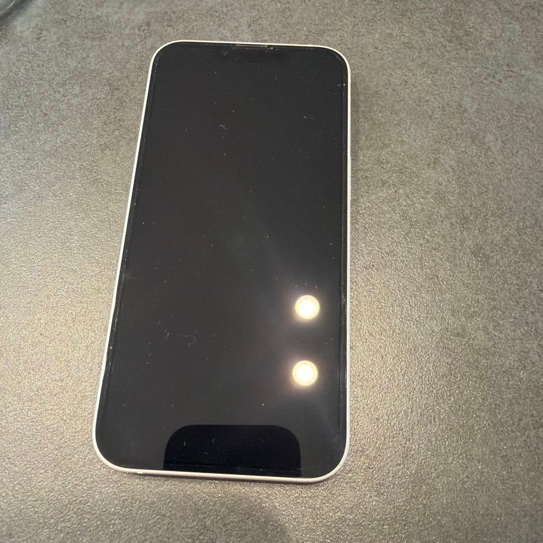 Apple iPhone 13 スターライト 本体　256GB