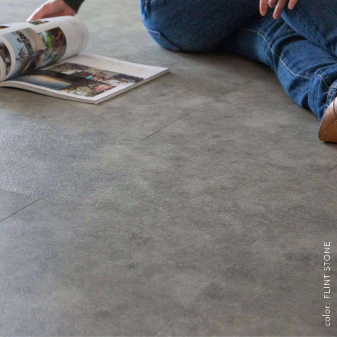 【ひまちゃんページ】35枚(約3.7畳分) 吸着フロアタイル