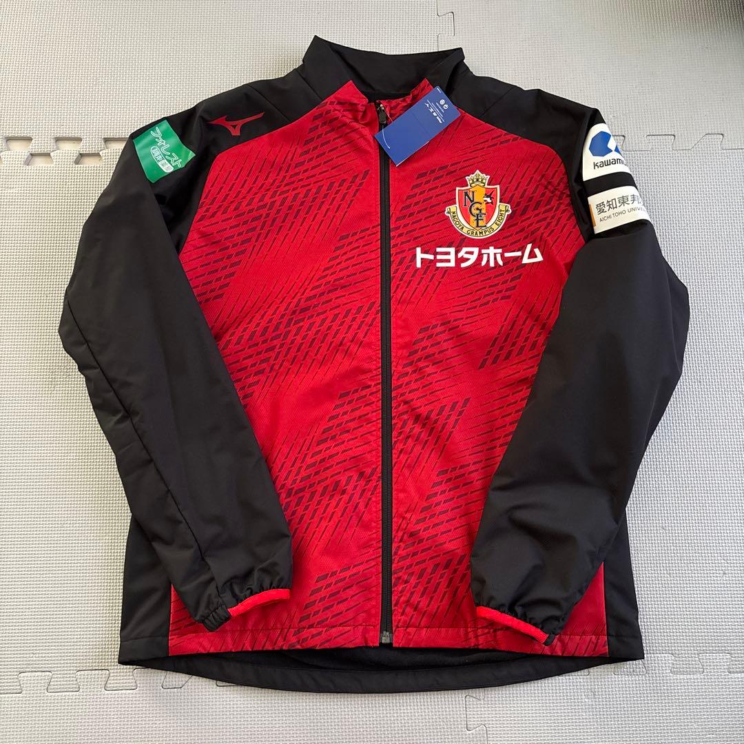 名古屋グランパス　トレーニングウェアセットアップ3点セット　タグ付き　新品