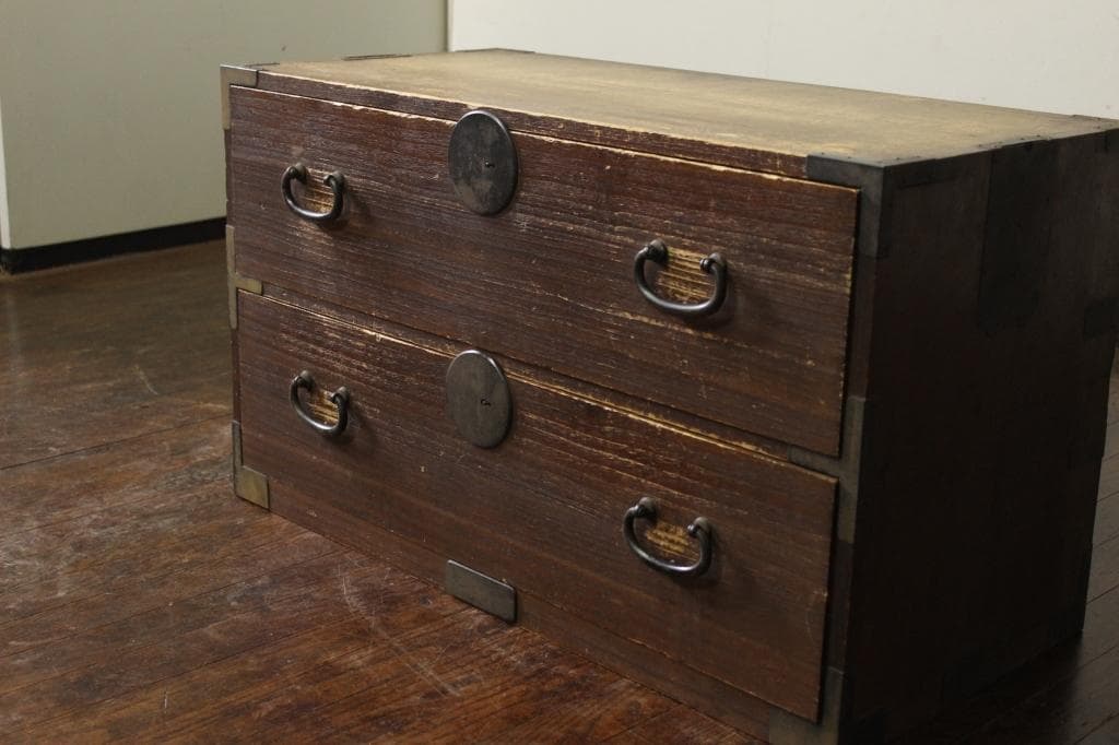 古い時代箪笥 前桐古家具/和家具/和骨董/店舗什器/ローボード/チェスト/収納
