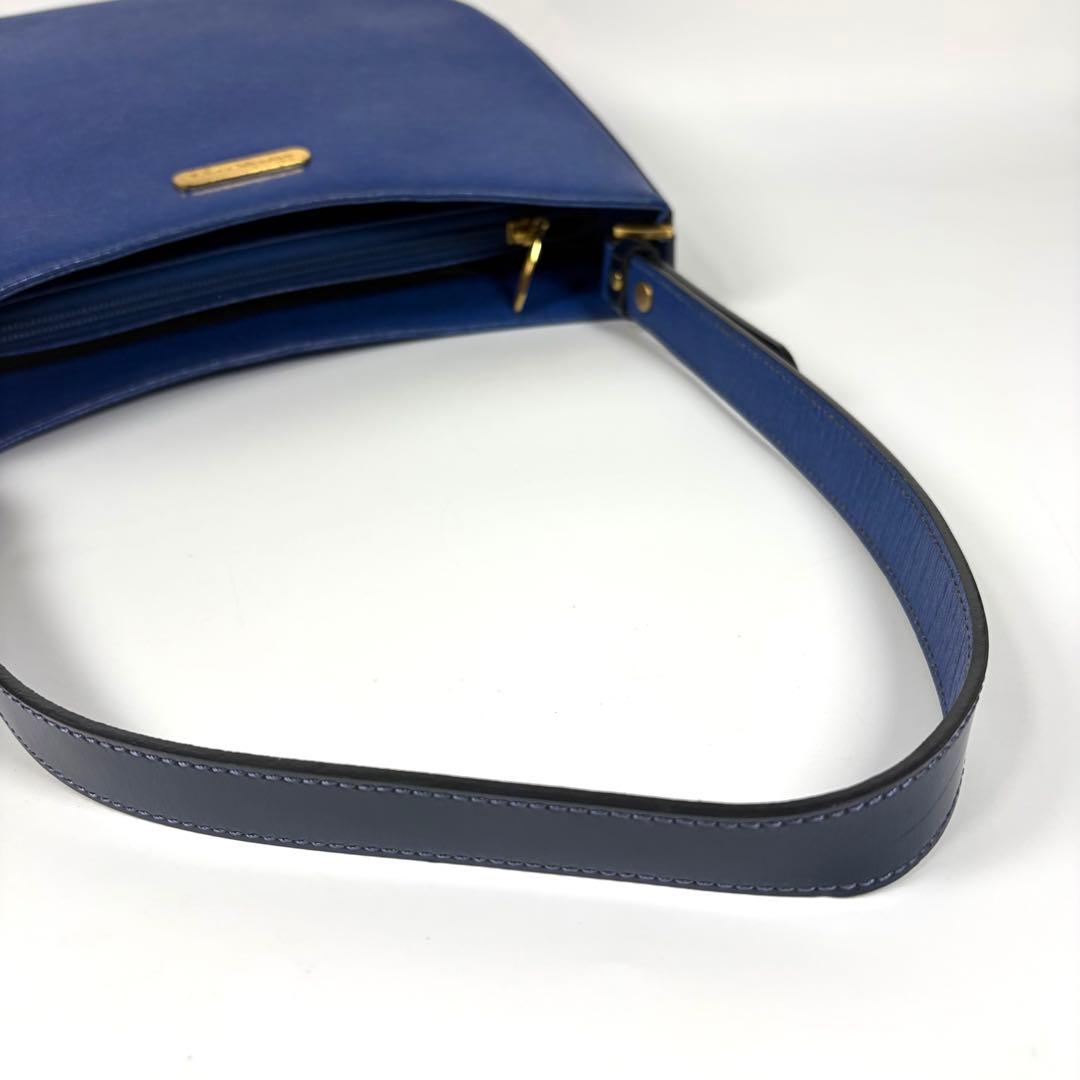 【希少カラー】BURBERRY ワンショルダーバッグ ブルー ノバチェック