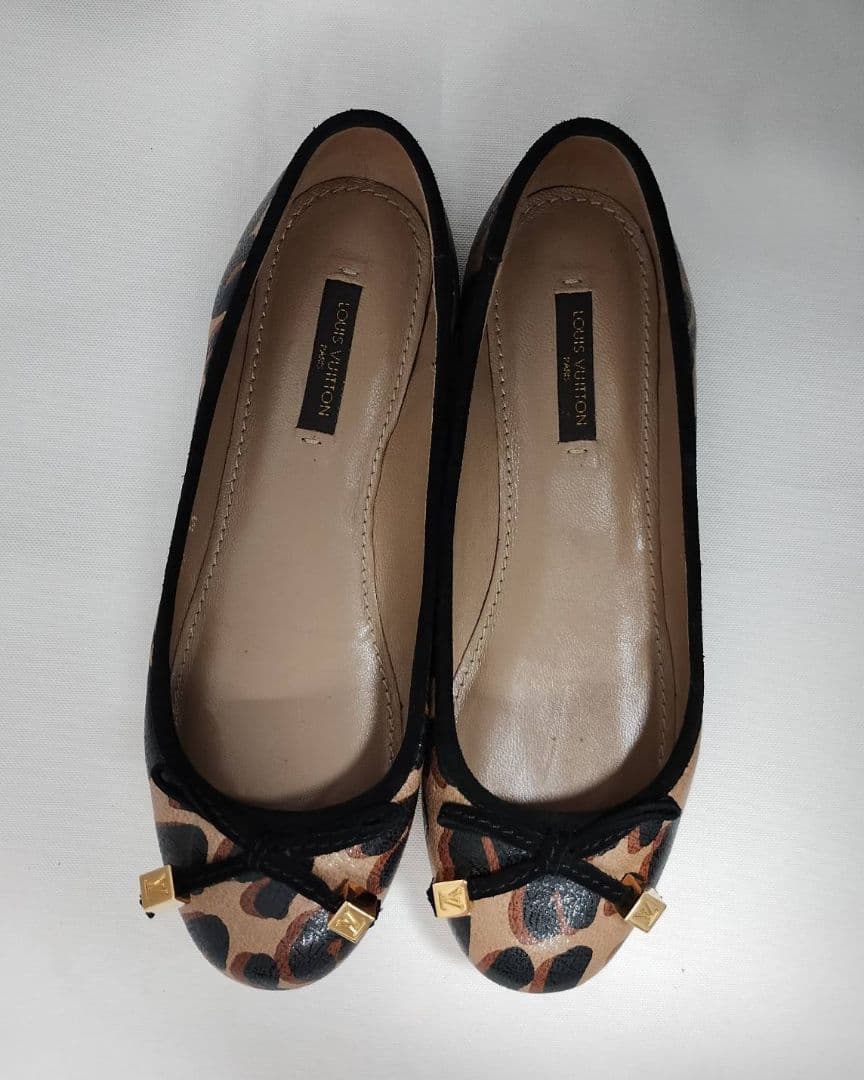 Louis Vuitton レオパード柄 バレエシューズ