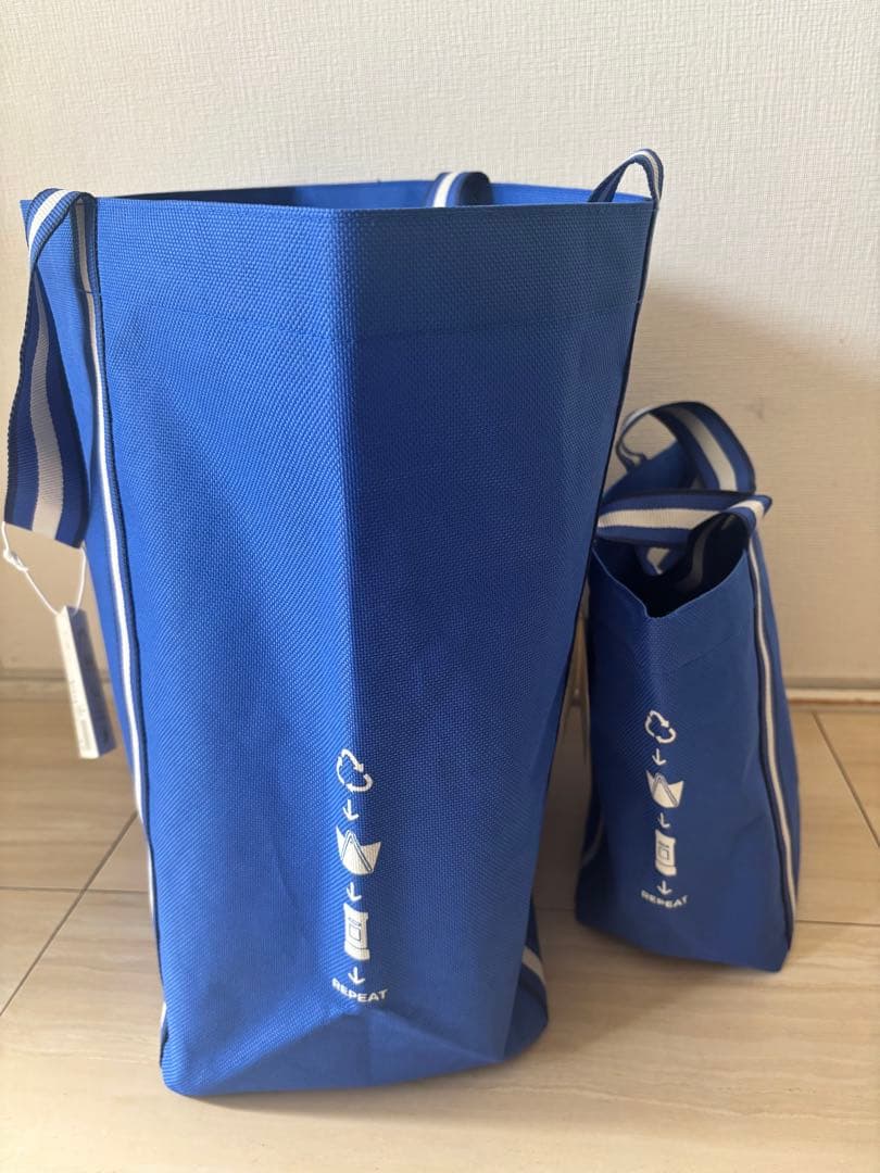 アニヤハインドマーチ 英国 Bootsコラボバッグ