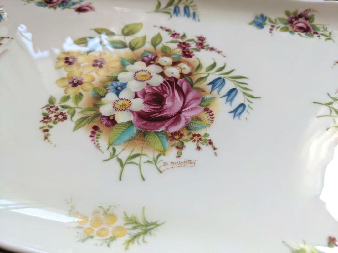 お値下げ✾ハマースレイ 英国王室御用達 　　　　　希少ロングプレート✾