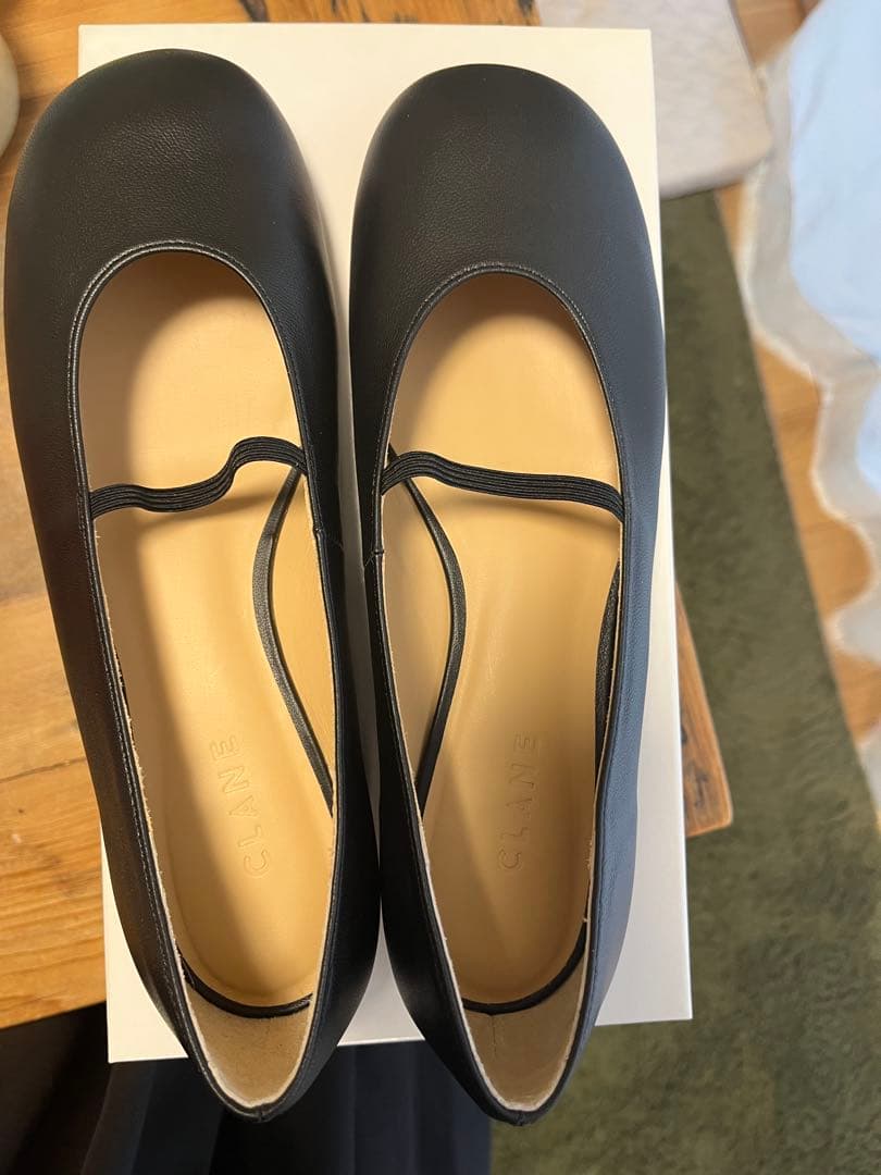 オブリークトウ フラットバレエシューズ 37サイズ ブラック