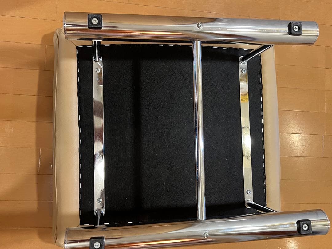 Rolf Benz ベージュ レザー オットマン ペアー(2脚での販売)