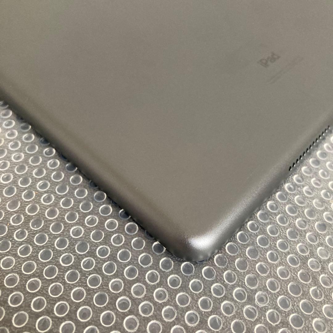 3021【早い者勝ち】iPad7 第7世代 32GB WIFIモデル☆