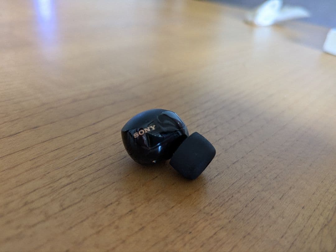 SONY 5V 330 mAhワイヤレスイヤホン 左耳のみ 充電ケース付き