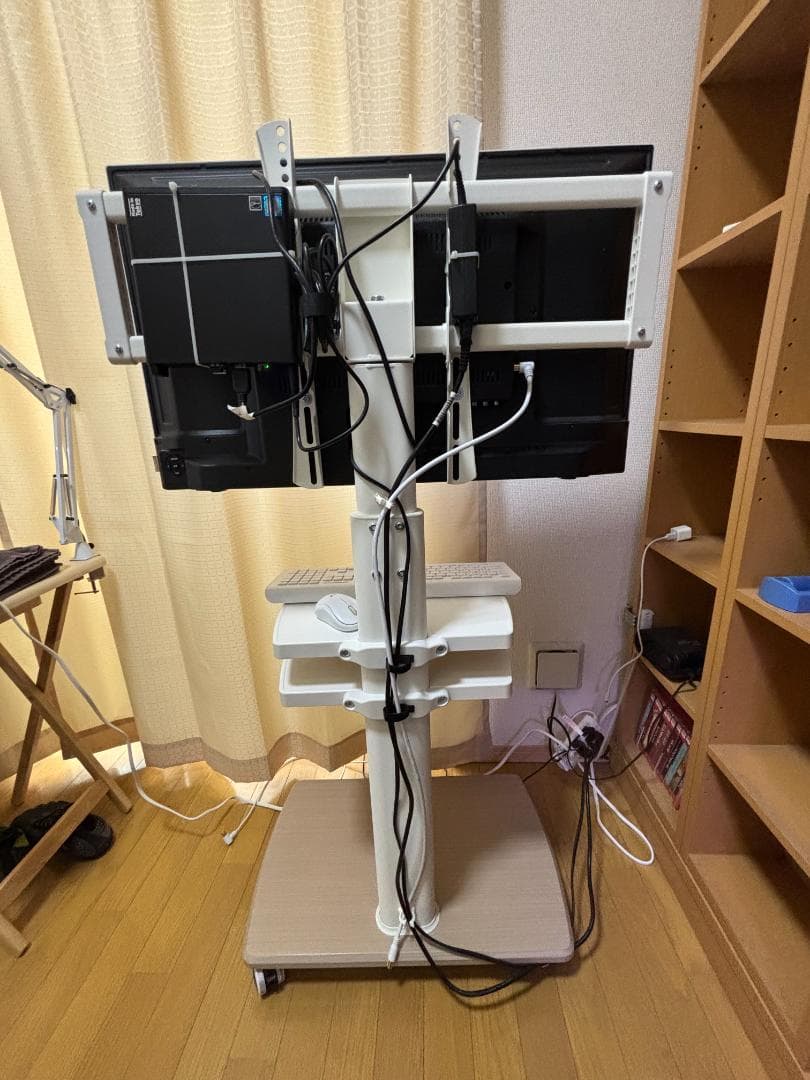 32型液晶テレビ＋miniPC+キャスター付きテレビ台セット
