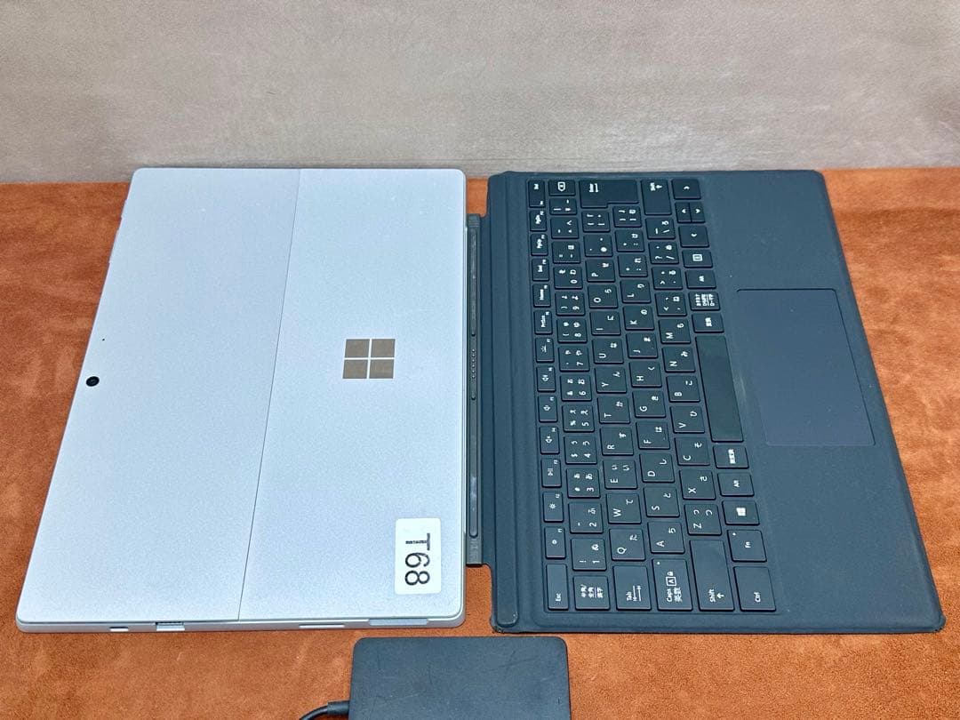 Microsoft Surface Pro 7+ 本体 8 256GB |T68
