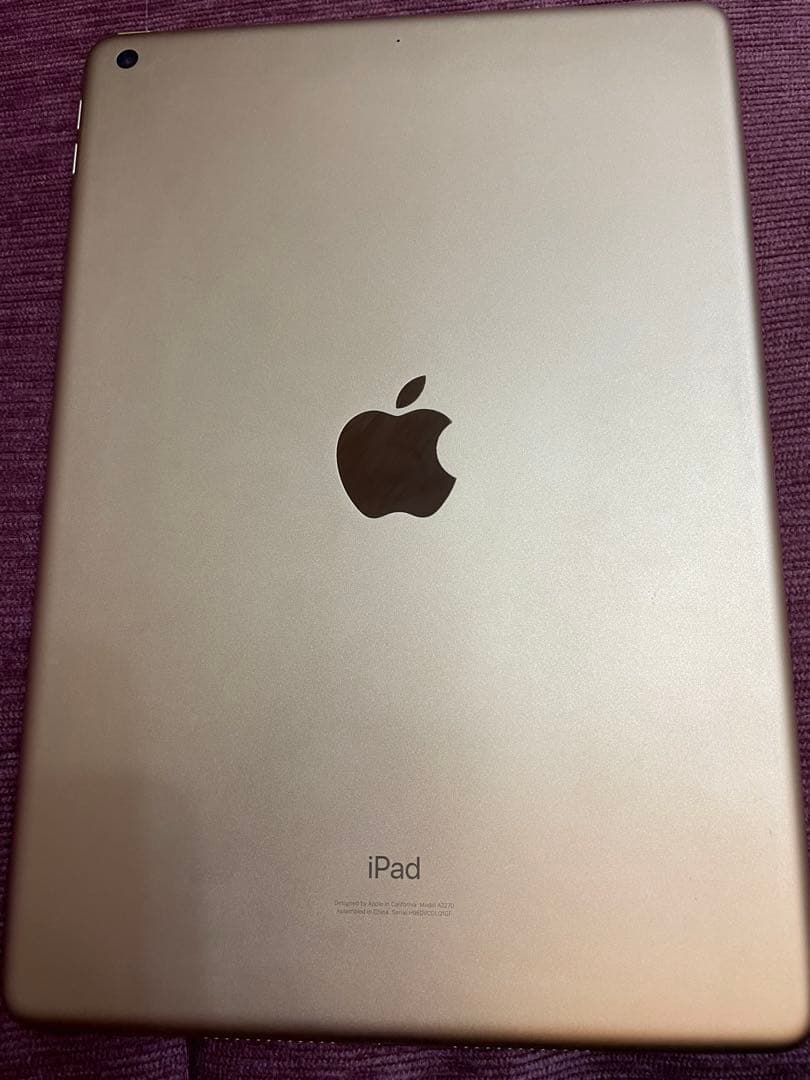 I pad 第8世代　32GB