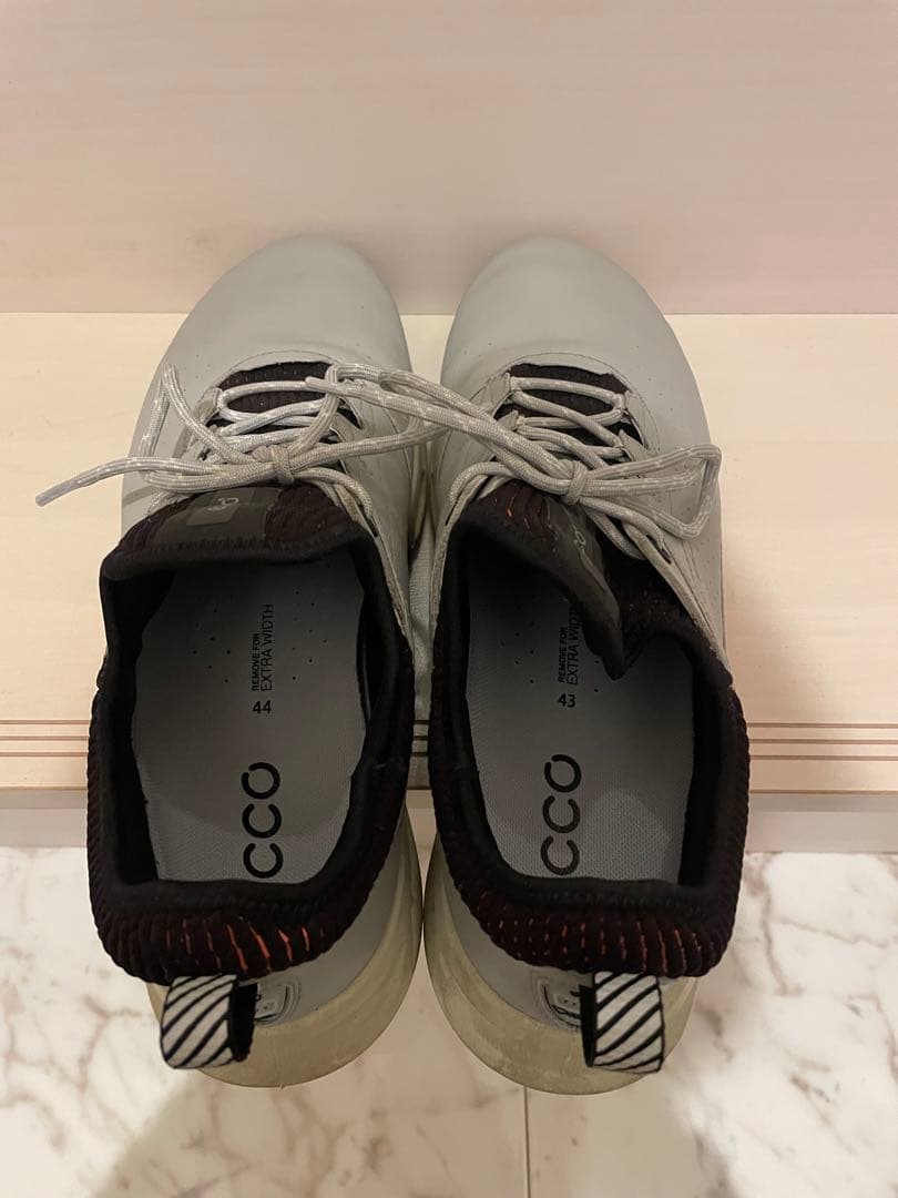 ECCO C4 EU43 メンズ26.5